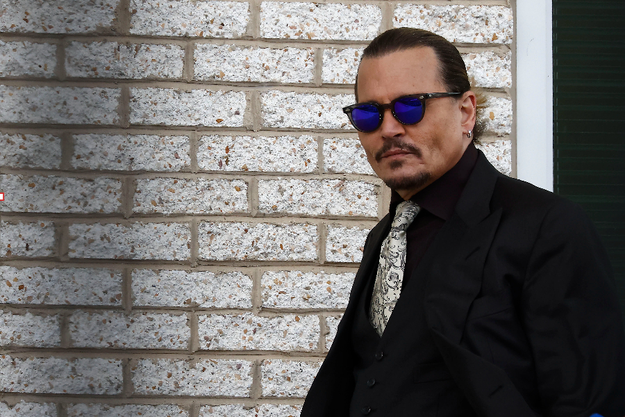 Johnny Depp durante oitavo dia de julgamento em processo contra a ex-esposa, Amber Heard -
