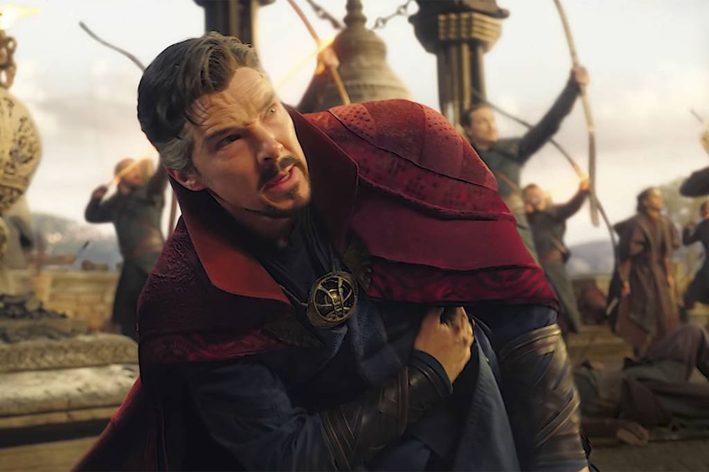 ‘Doutor Estranho 2’ ousa ao flertar com gênero raro entre os super-heróis