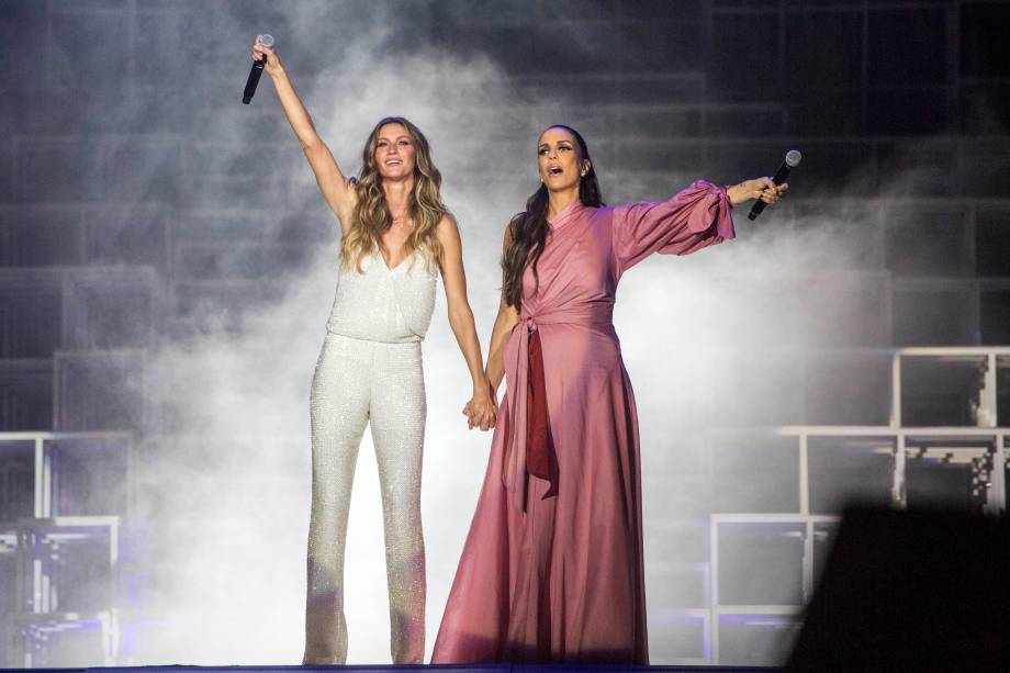 A modelo Gisele Bündchen e a cantora Ivete Sangalo no primeiro dia de Rock in Rio, Rio de janeiro, 2017.