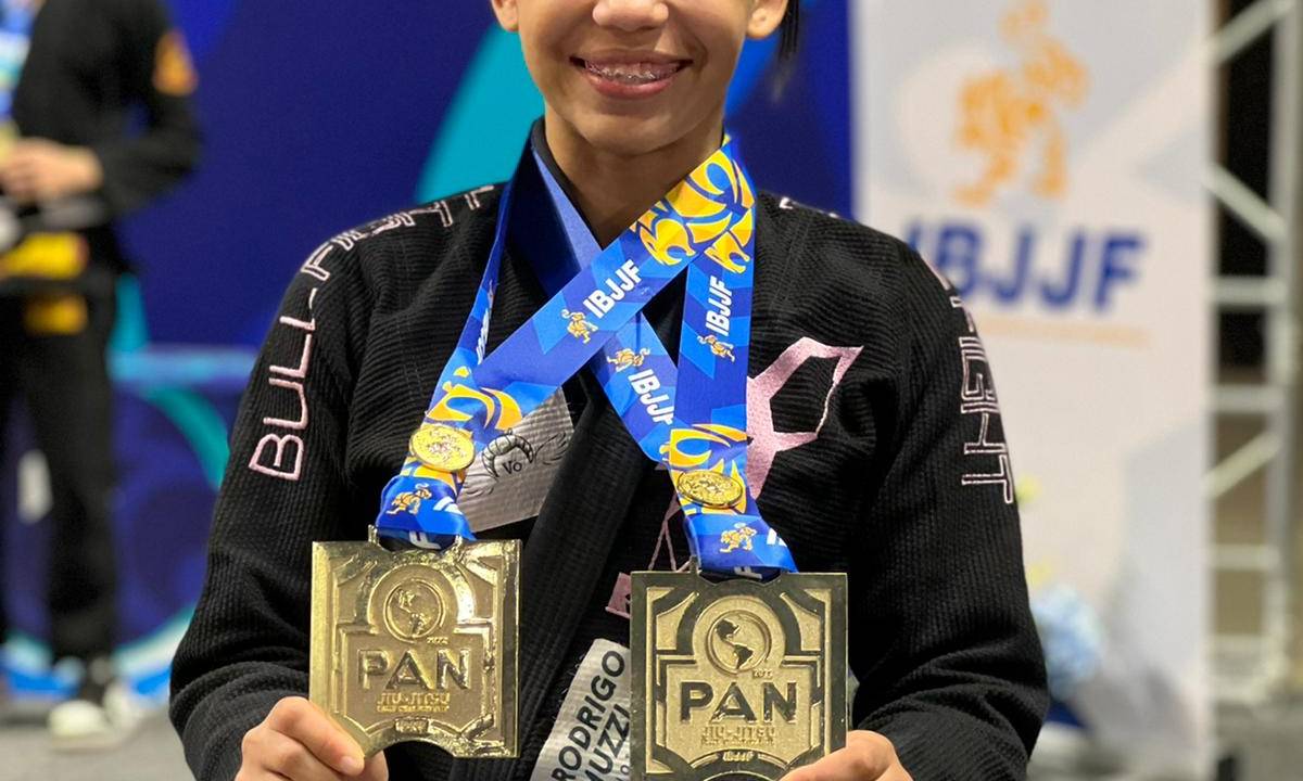 Campeã de jiu-jitsu nos EUA, Ingrid Guedes não tem apoio no Brasil