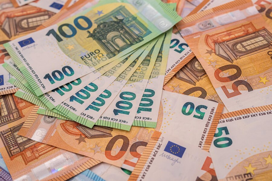 A temporada de derretimento do euro em relação ao dólar ficou para trás?