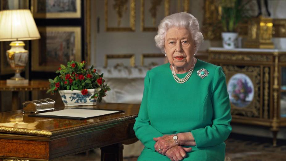 Palácio de Buckingham EM 05/04/2020. A rainha Elizabeth da Grã-Bretanha durante seu discurso à nação e à Commonwealth em relação à epidemia de coronavírus (COVID-19), gravada no Castelo de Windsor, Grã-Bretanha.