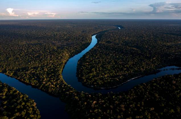 Rio Manicore que corta a floresta amazônica no estado do Amazonas, 07/07/2022. Rio Manicore que corta a floresta amazônica no estado do Amazonas, 07/07/2022.