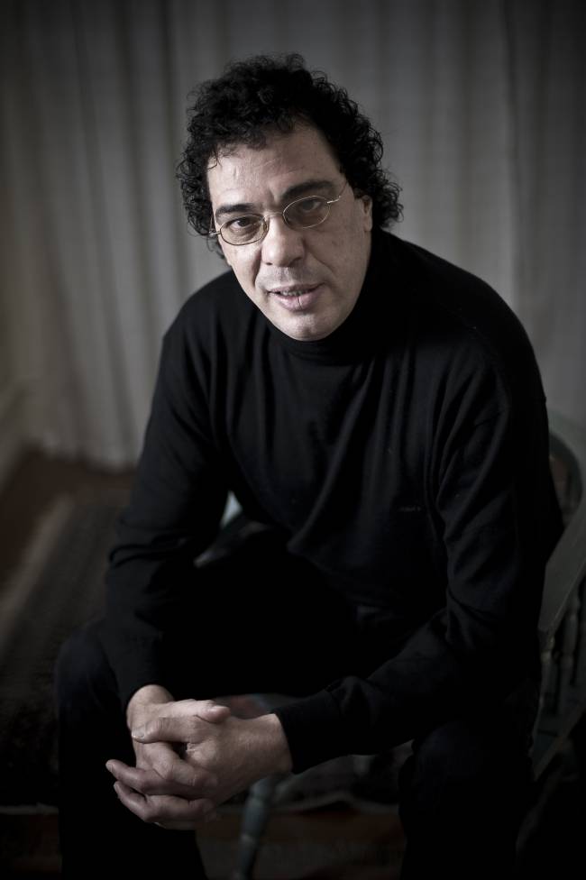 Casagrande, ex-jogador de futebol e comentarista esportivo da Rede Globo. Casagrande, ex-jogador de futebol e comentarista esportivo da Rede Globo.
