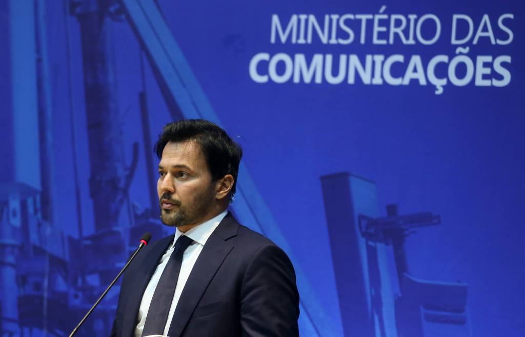 Campanha de Bolsonaro diz que sua propaganda no rádio tem sido boicotada