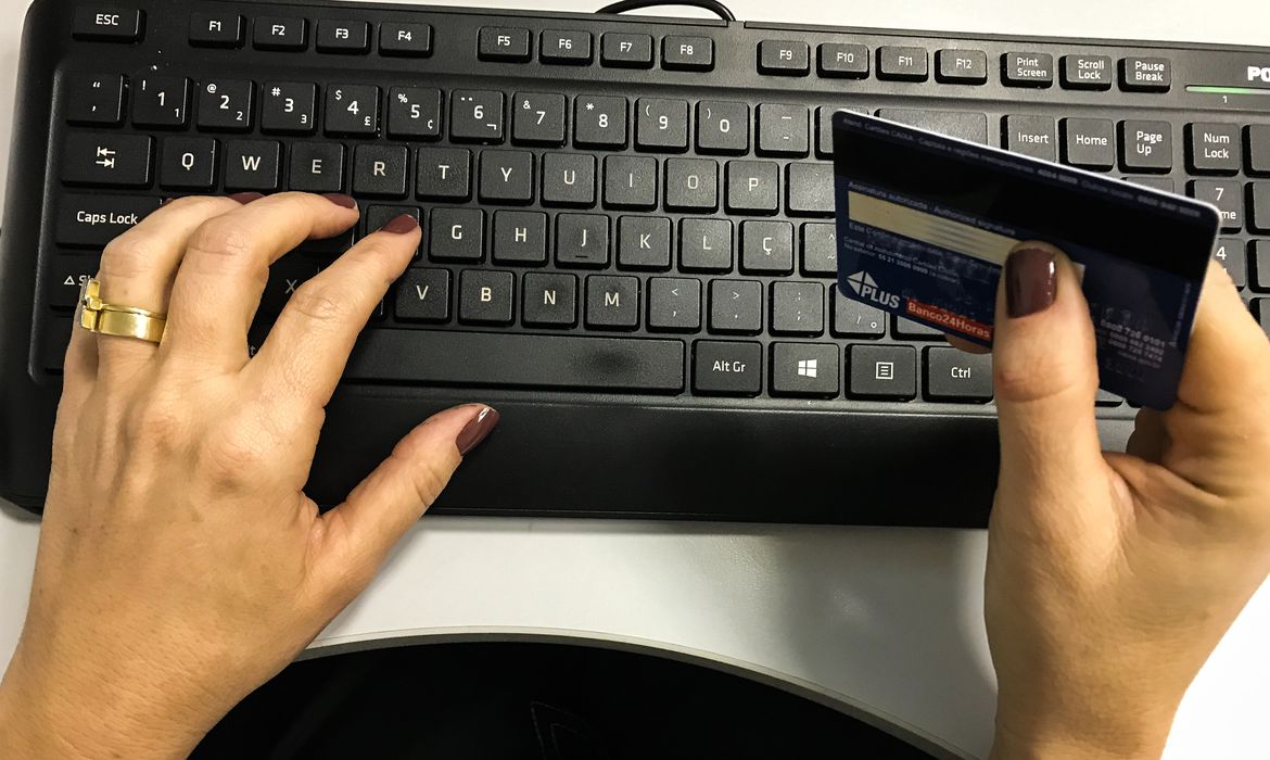 47% dos brasileiros apontam as finanças pessoais como maior preocupação do momento