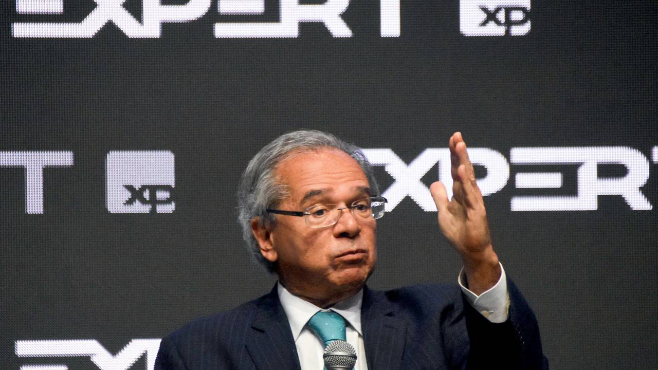 O Ministro Paulo Guedes participada do maior Festival de Investimentos do Mundo, na cidade de São Paulo (SP), nesta quarta feira, 03, Ronaldo Silva/Futura Press