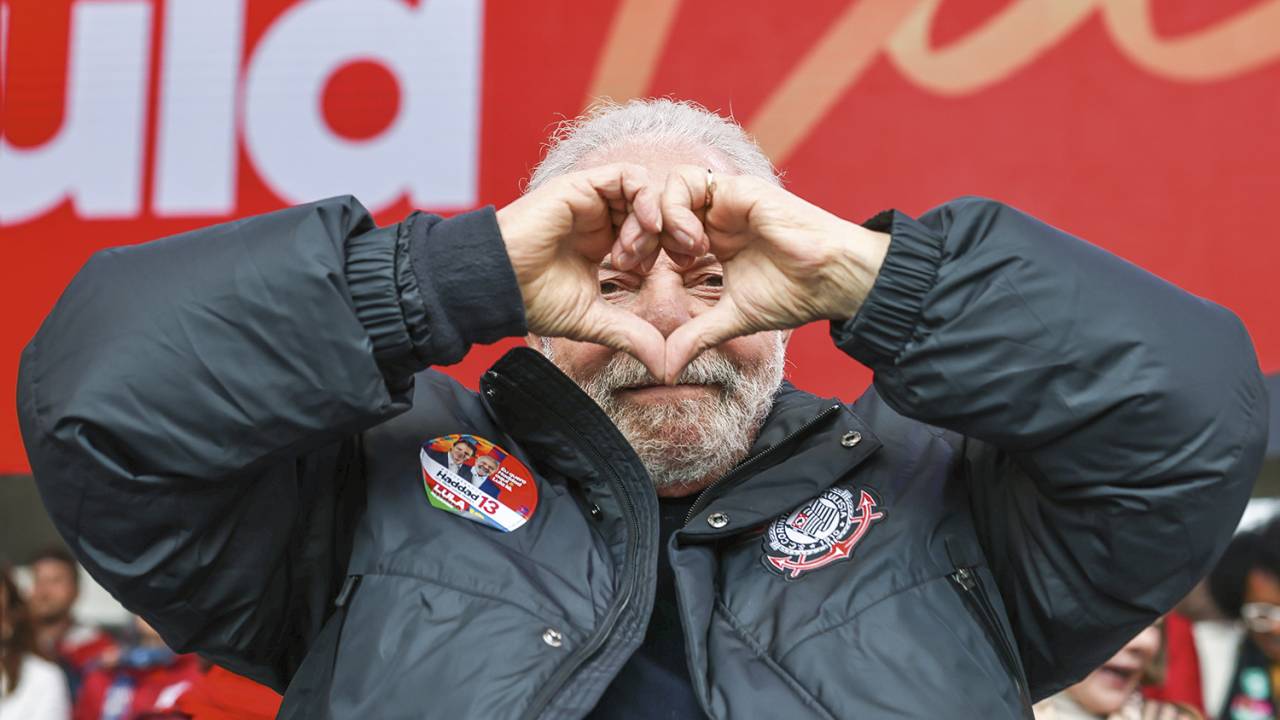 NOVA PAIXÃO - Lula: após criticar brasileiro de classe média, petista dará visibilidade a propostas para atrair esse eleitor -