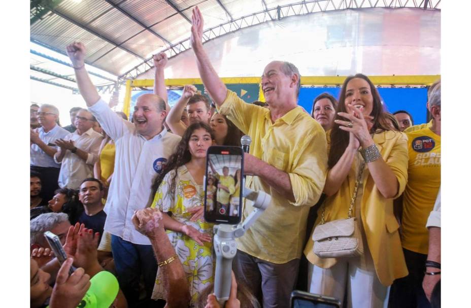 Ciro Gomes, candidato `a presidência da República pelo PDT, no lançamento da candidatura de Roberto Claudio ao Governo do Estado do Ceará. 24/07/2022.