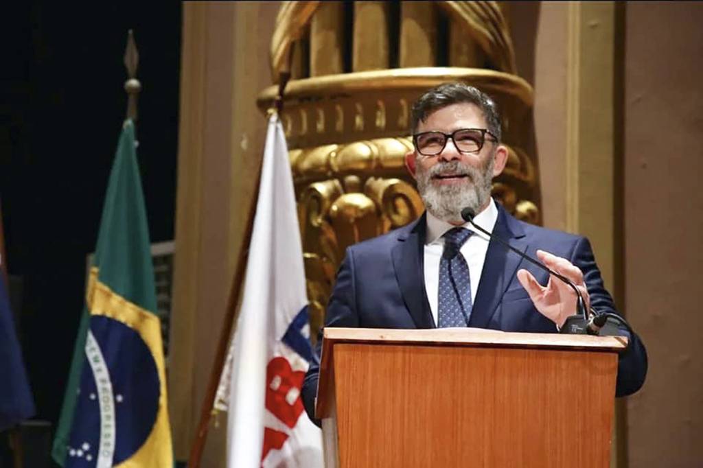 LUCIANO-BANDEIRA-OAB-FACEBOOK-1.jpg RECLAMAÇÃO - Bandeira: o presidente da OAB-RJ foi à Justiça contra tribunal -