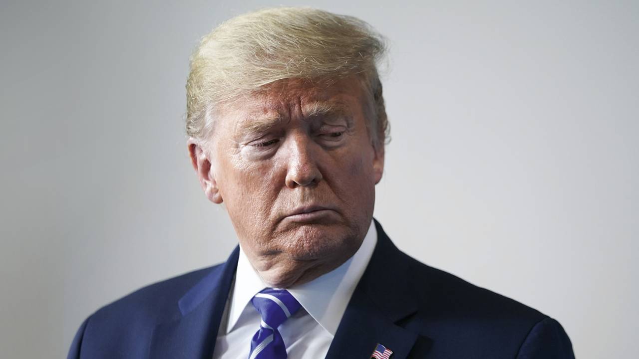 DONALD TRUMP