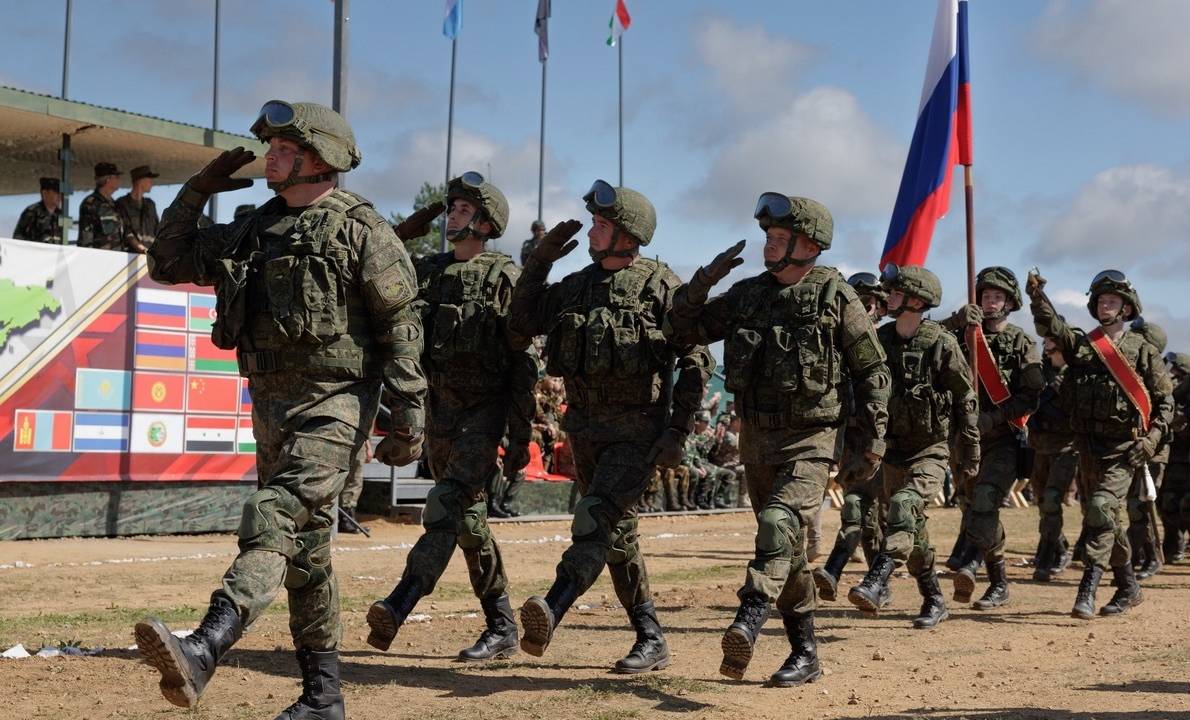Soldados participam de exercício militar estratégico " Vostok-2022" (leste) em Moscou, Rússia, em 01 de setembro de 2022. Soldados e observadores militares de 14 países, incluindo Rússia, China, Índia e Azerbaijão, estão participando do exercício militar Vostok-2022.