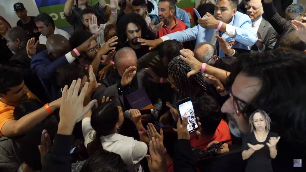 A reação dos evangélicos progressistas à entrevista do presidente do bloco parlamentar