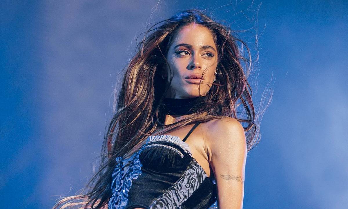 PODEROSA - Tini: hits do reggaeton e acusada por vexame no Catar -