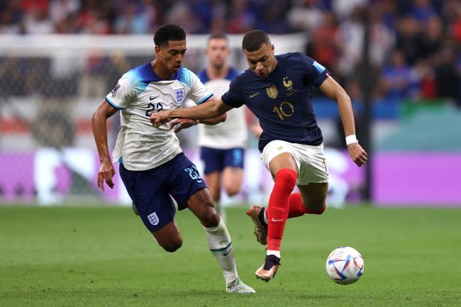 Jude Bellingham e Kylian Mbappe, duas jovens estrelas da Copa