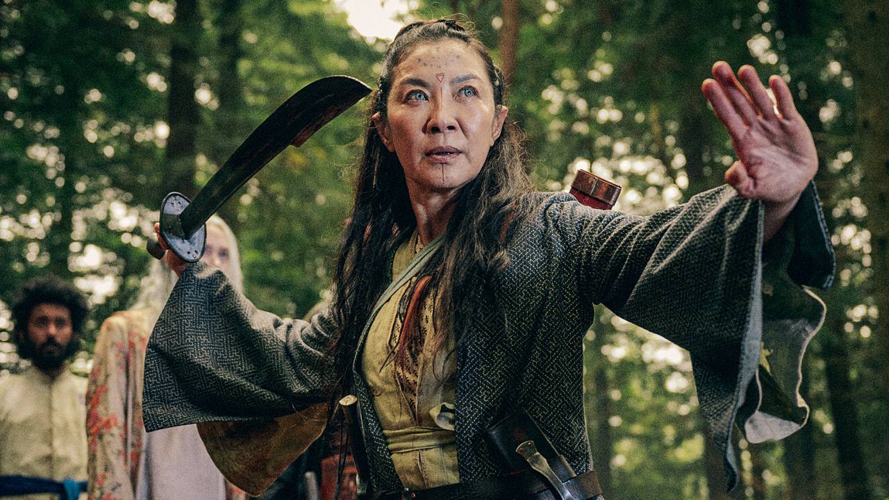 HABILIDOSA - Michelle como o elfo Scian: para a atriz, as coreografias das cenas de luta são um “balé com anabolizante” -