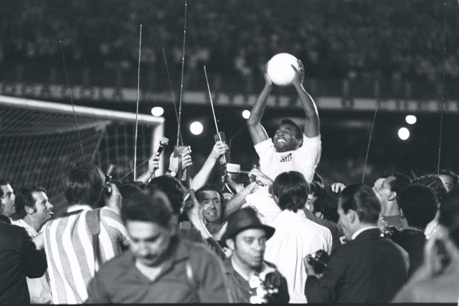 O milésimo gol marcado no estádio do Maracanã -