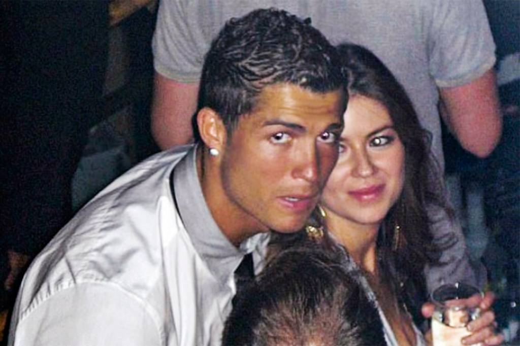 ABRE-Kathryn-Mayorga-Cristiano-Ronaldo-2009.jpg Cristiano Ronaldo