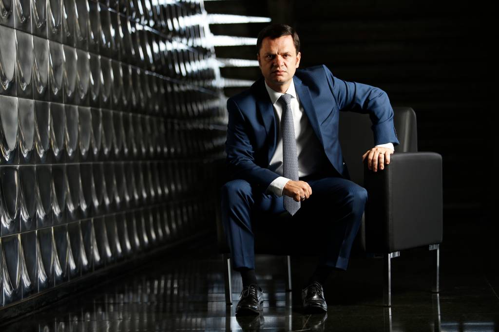 Justiça arquiva inquérito que investigou ex-ministro por crime ambiental