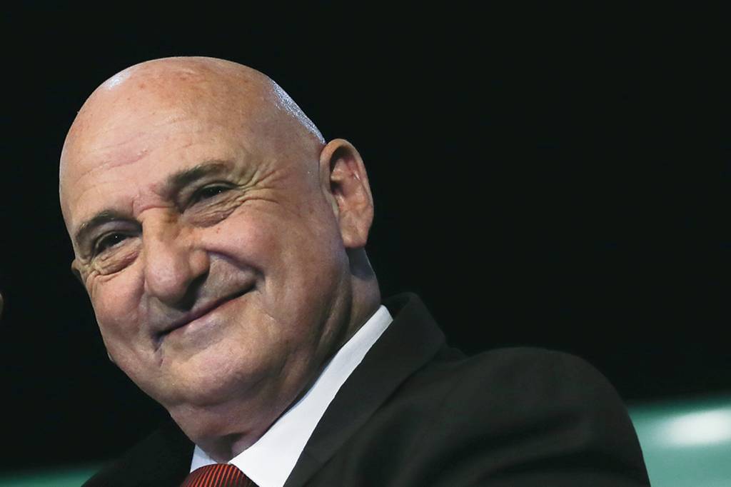 Ex-chefe do GSI de Lula, GDias pede ao STF para ficar em silêncio na CPMI