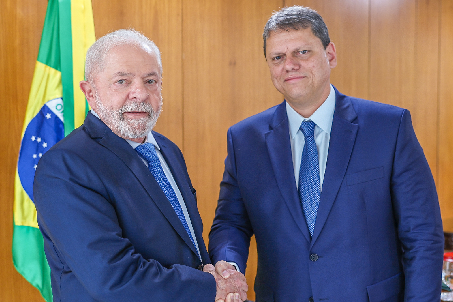 Lula e Tarcísio de Freitas