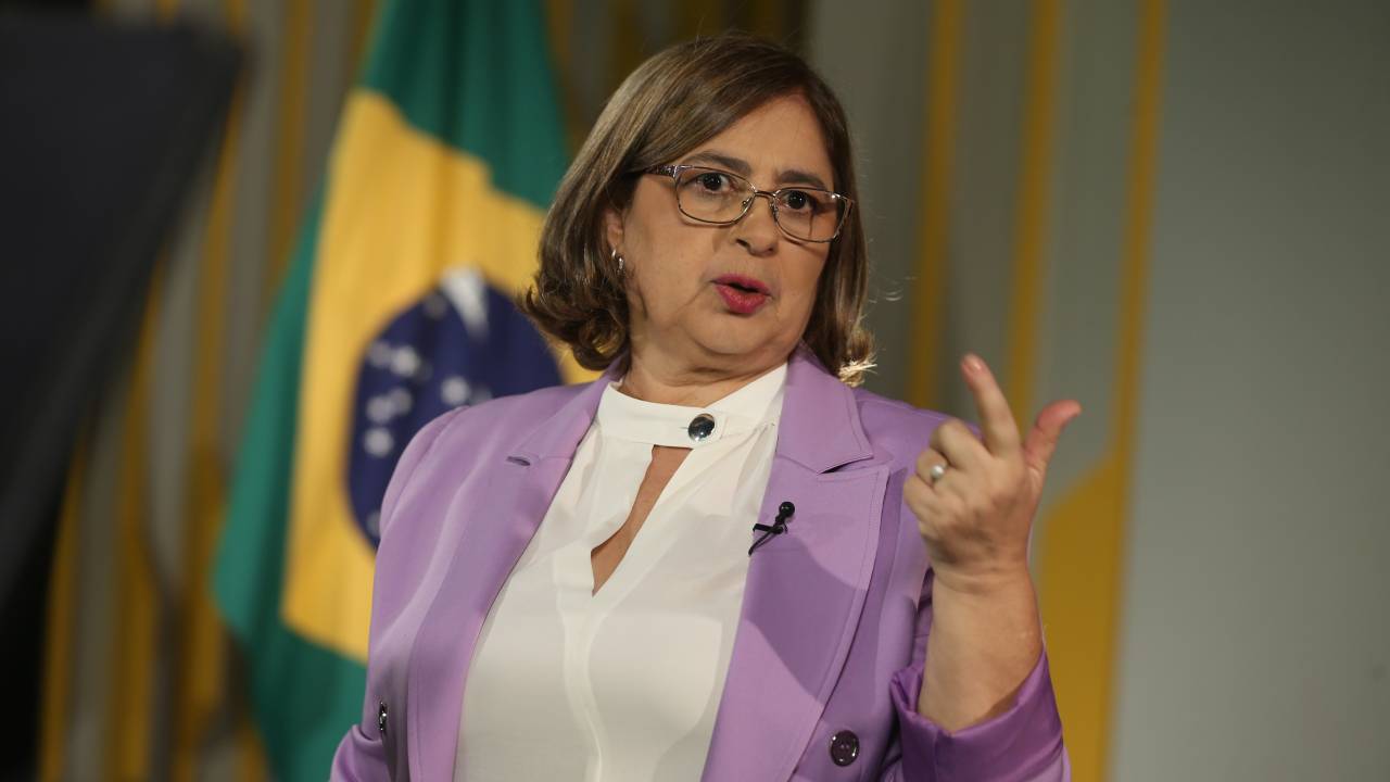 A ministra das Mulheres, Cida Gonçalves