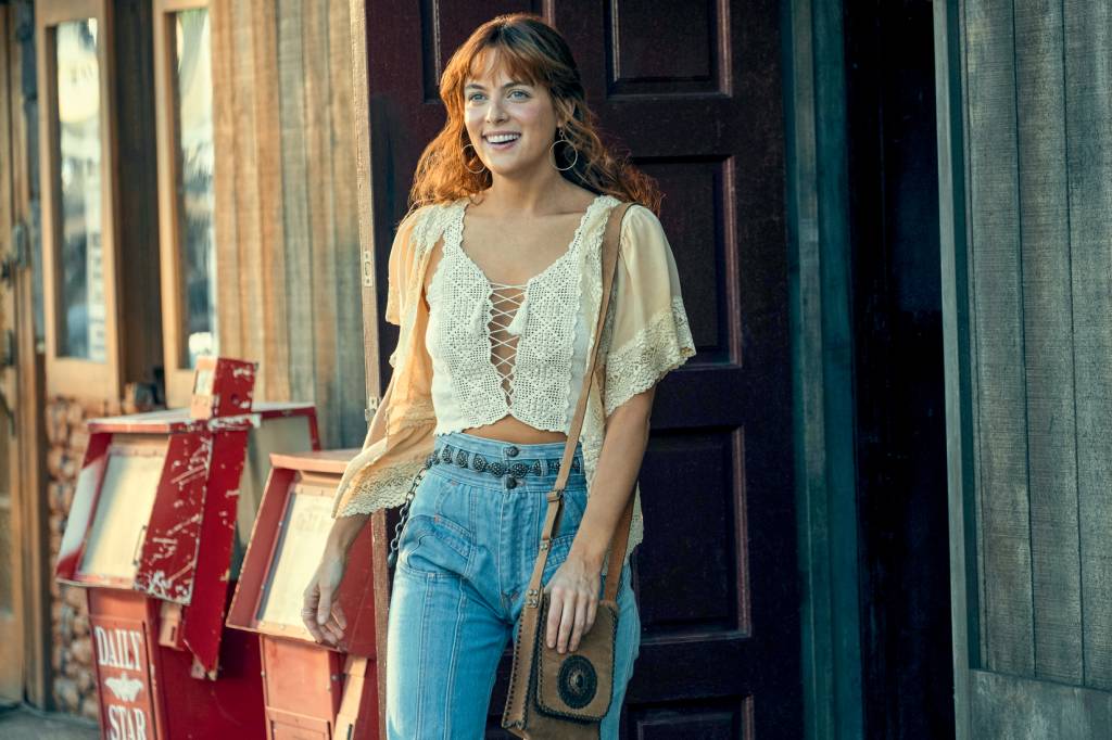 Daisy Jones & The Six PEDIGREE - Riley na série: mergulho nos anos 1970