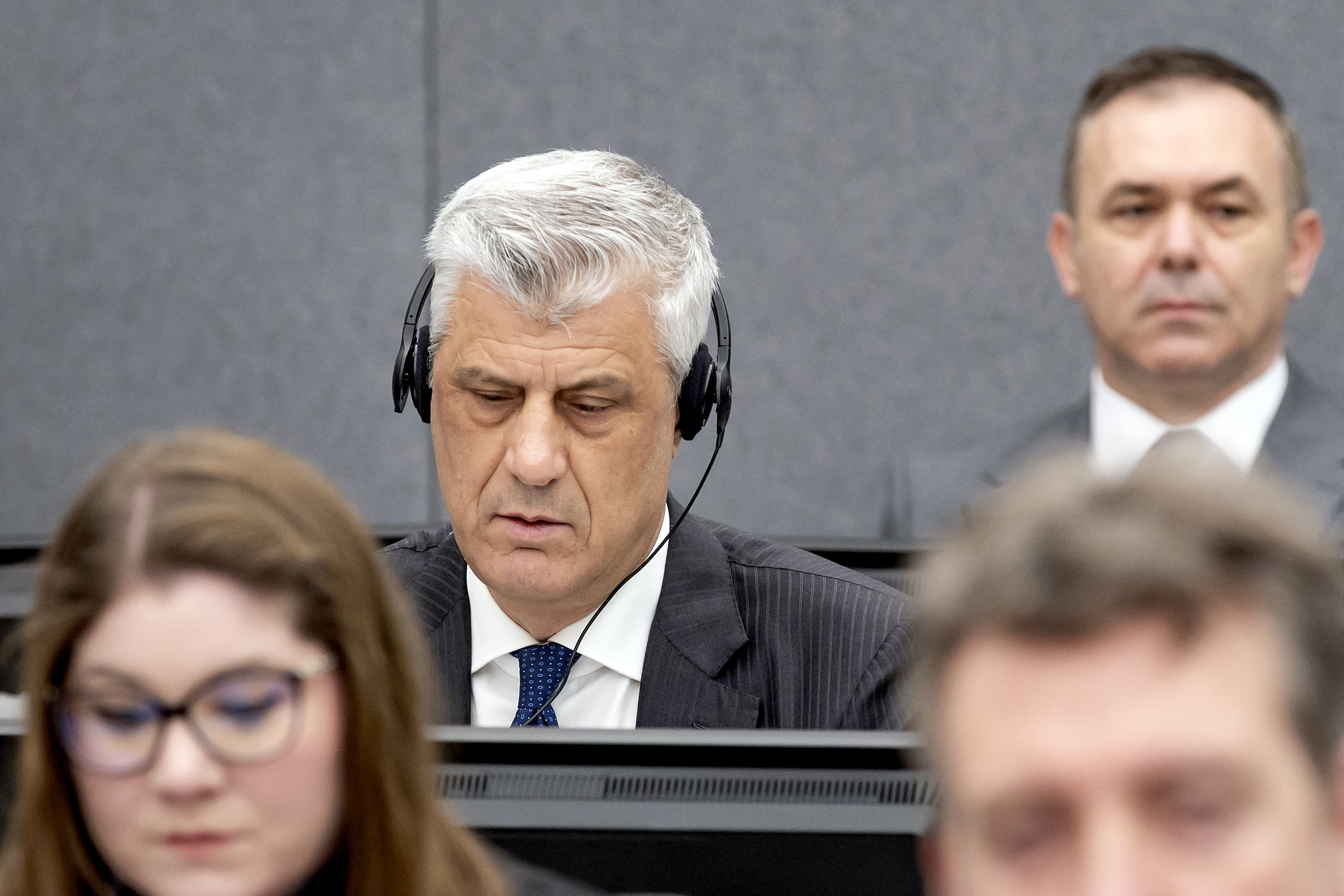 Ex-presidente do Kosovo é condenado a 25 anos de prisão por crimes de guerra