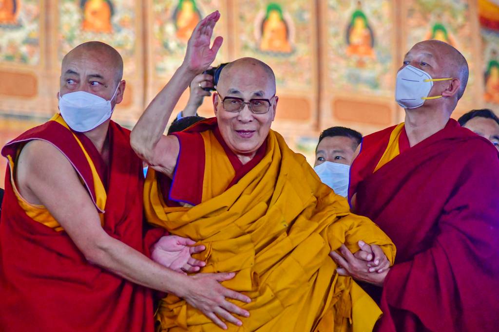 O comentário de artistas sobre a conduta do dalai-lama