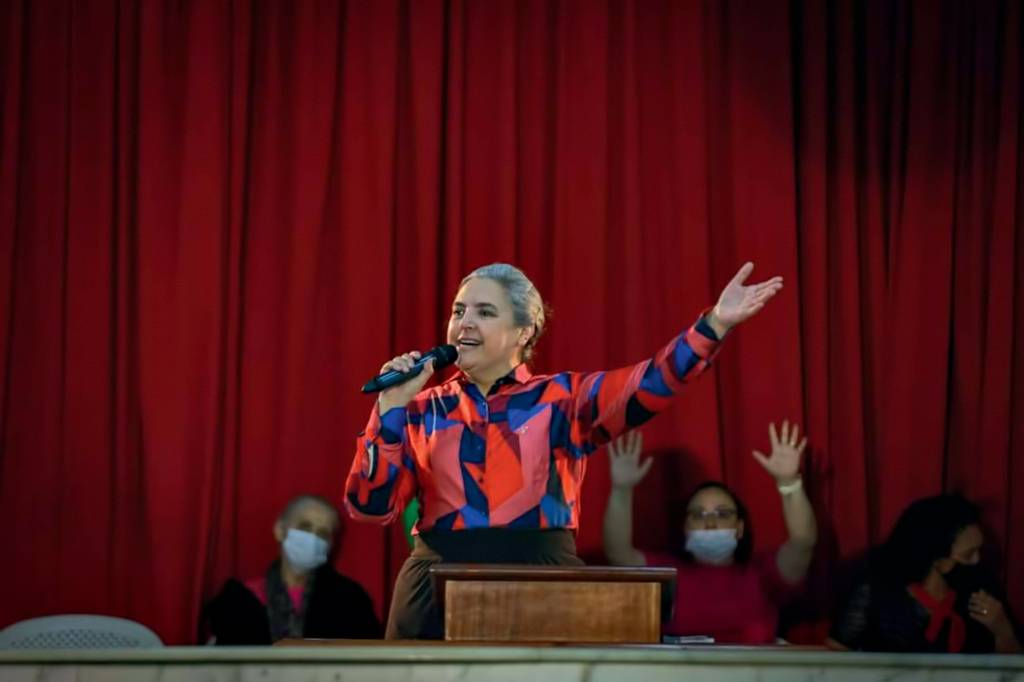 ABRE_LEIA MIRANDA 2021 8 a.jpg GOLPE - Léia: afastada, ela foi ao ataque a seus parentes