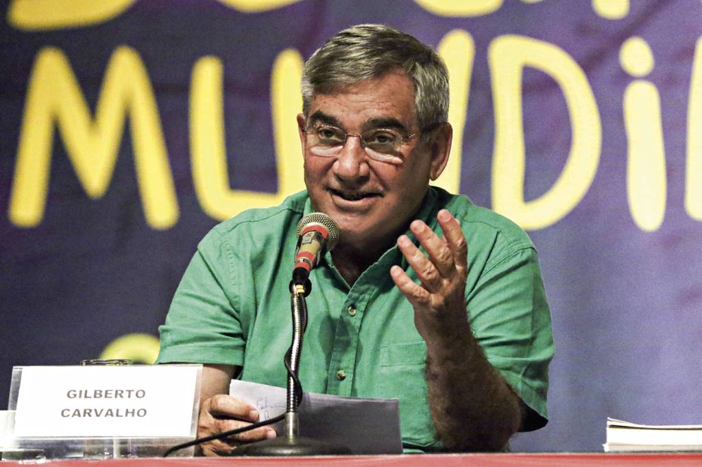 A primeira vez de Gilberto Carvalho como ministro de Lula