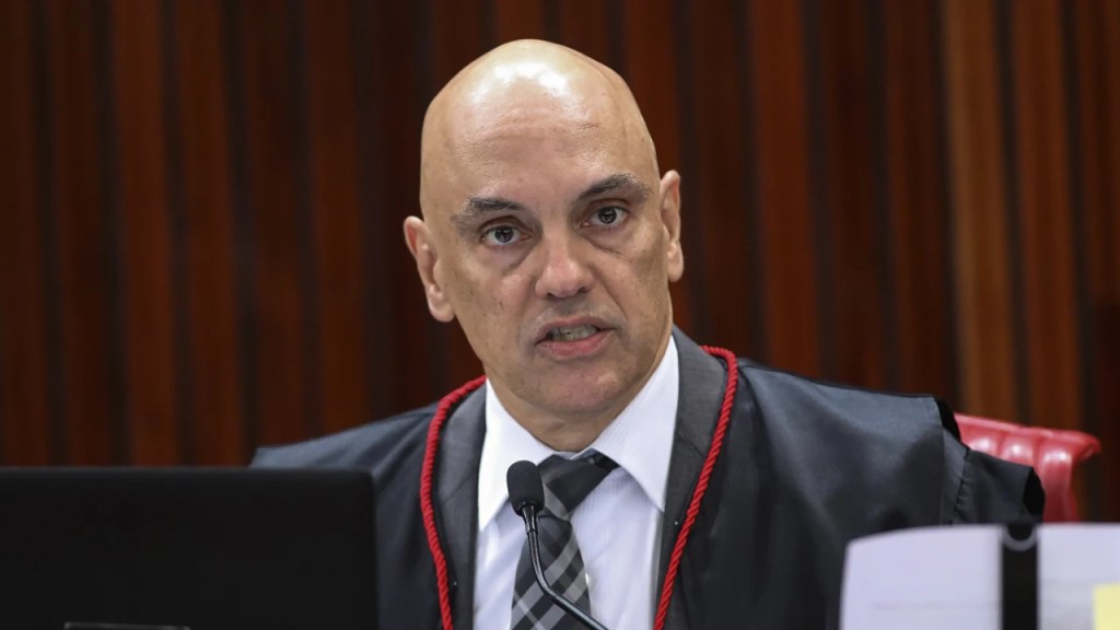 Moraes diz que bancos podem sofrer punições se bloquearem ativos por ordem dos EUA