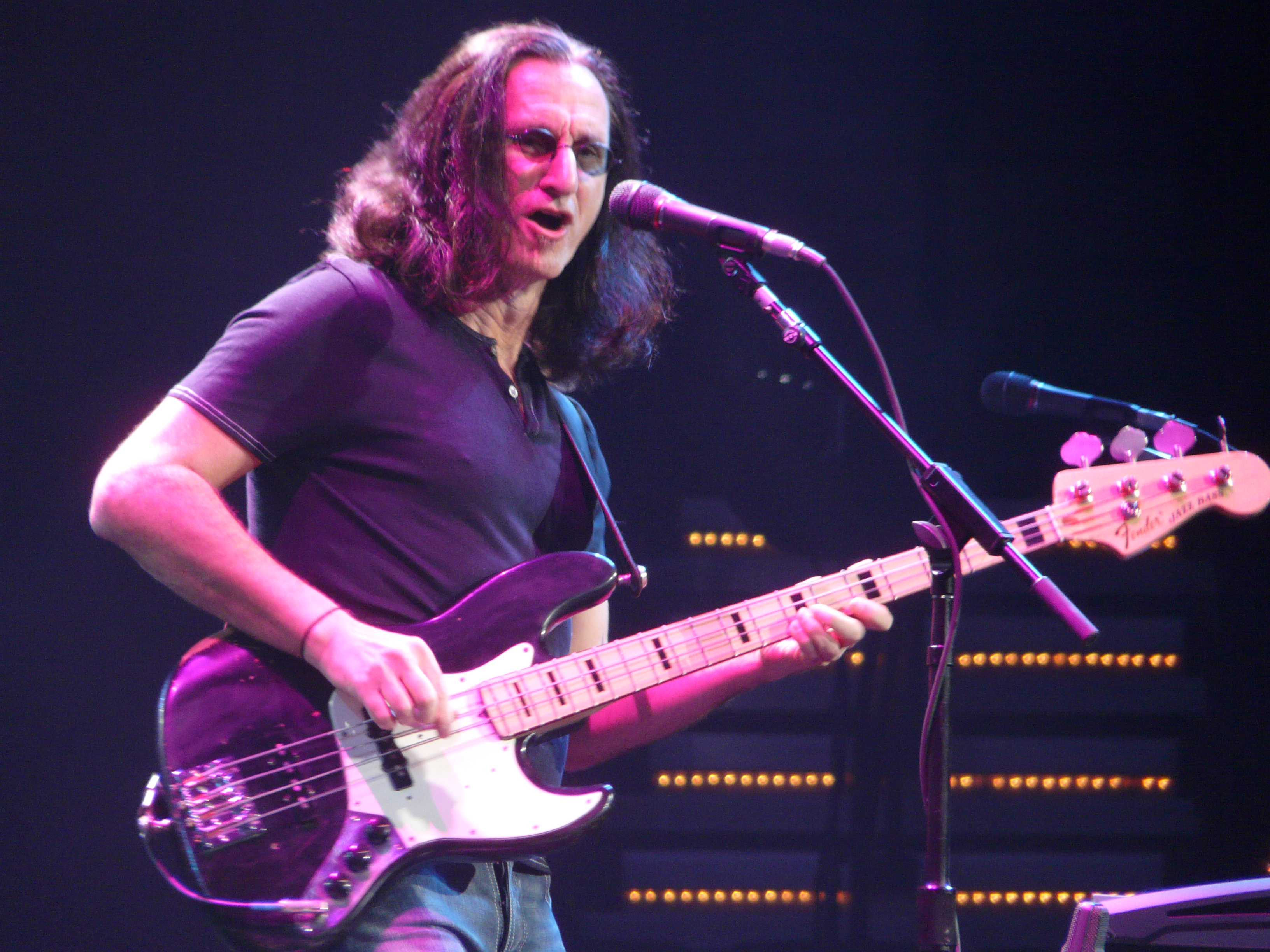 O baixista do Rush, Geddy Lee