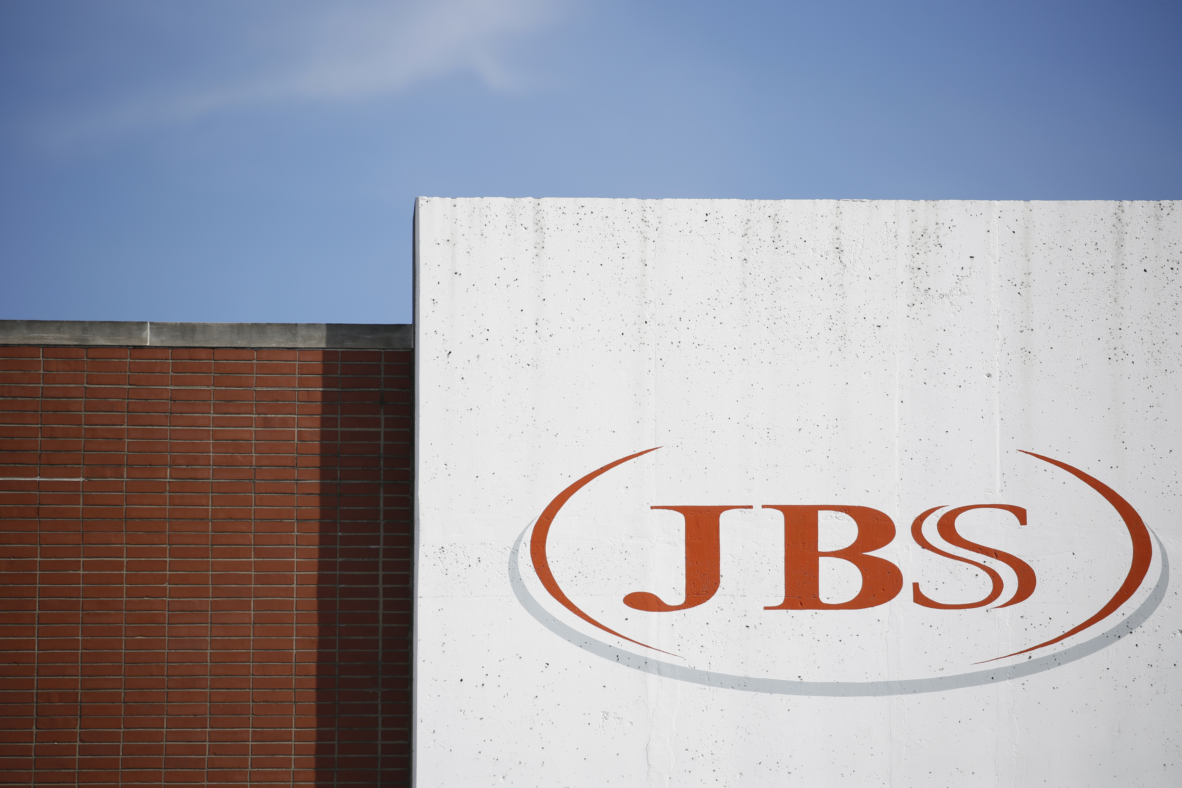 Funcionários da JBS fazem greve nos Estados Unidos nesta segunda-feira