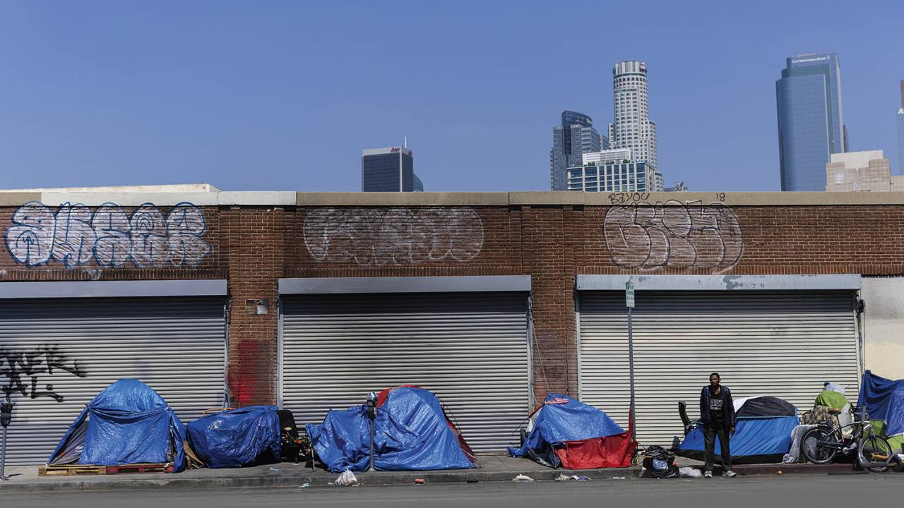 VÍTIMAS DA CRISE - Moradores de rua nos Estados Unidos: inflação alta penaliza principalmente os mais pobres