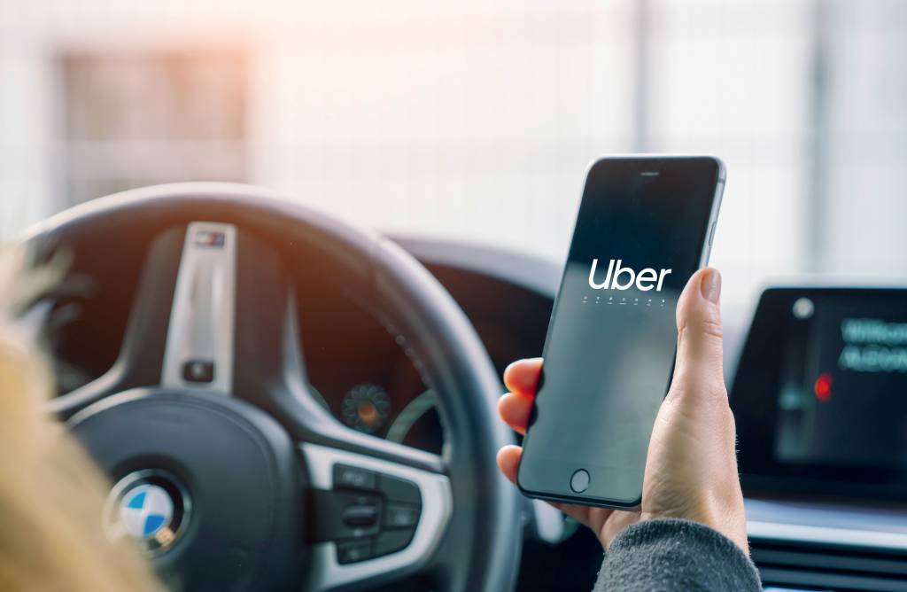 Uber lança novo sistema de verificação de usuários; veja como conseguir selo
