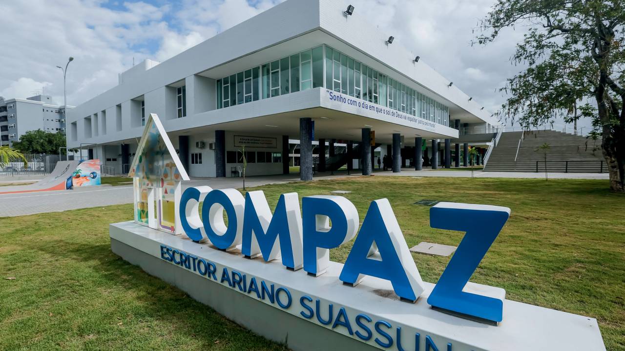 MUDANÇA - Unidade do Compaz, no Recife: queda à metade no índice de violência na vizinhança desde 2019