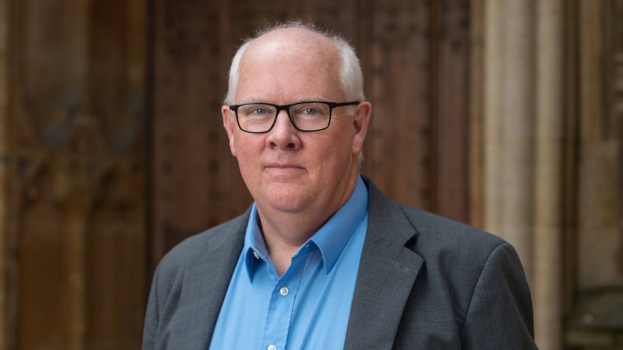 Timothy Power, decano da Universidade de Oxford