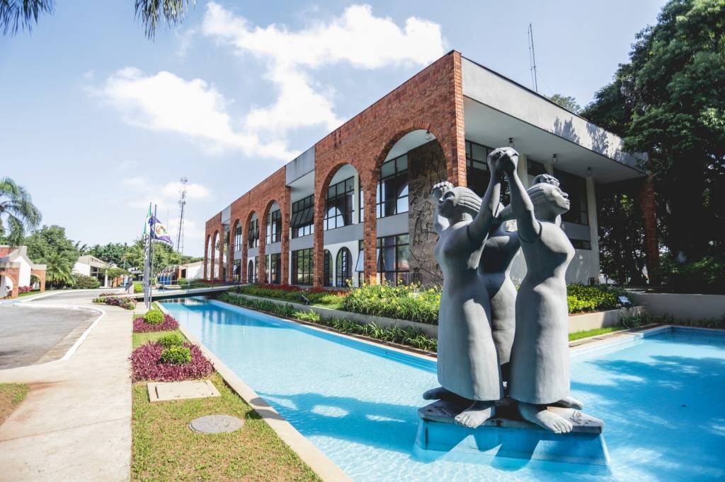 O que os lugares que concentram centenários têm a nos ensinar