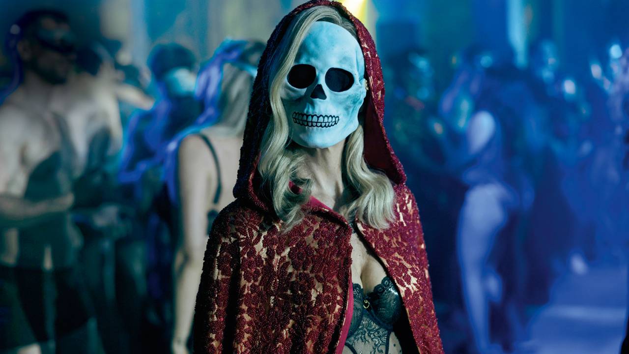 FIGURA MACABRA - A loira misteriosa que abala a festa de jovem ricaço: contos de Poe embalam trama 'à la Succession'