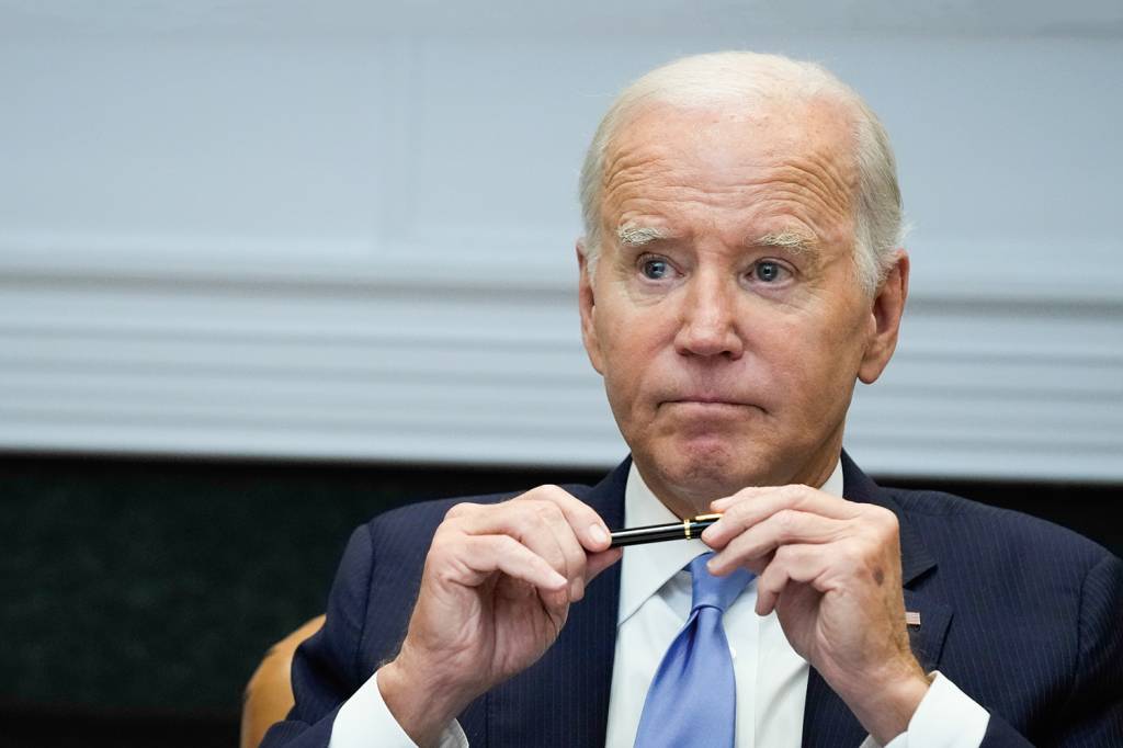 AP23269030113325.jpg DESPESAS EM ALTA - Joe Biden: pressionado por aliados políticos, o presidente americano aumentou os gastos públicos