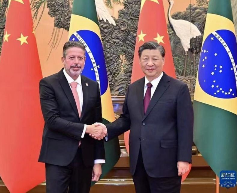 O encontro de Arthur Lira com Xi Jinping na China