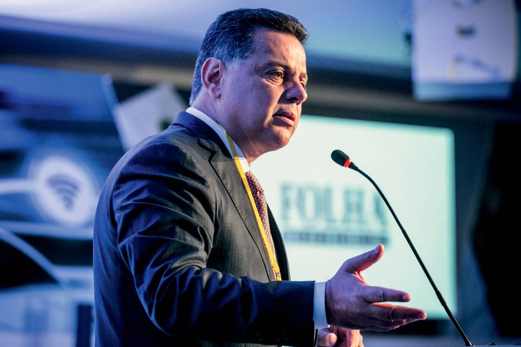 Cúpula do PSDB aprova por unanimidade fusão com o Podemos