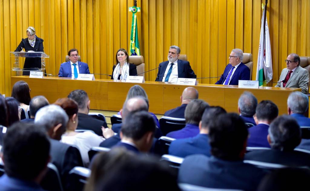 Por indenização, ex-franqueado de seguradora muda versão na Justiça