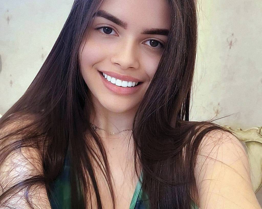 2D-(ABRE-1)-jessica.jpg TRAGÉDIA - Jéssica Canedo: suicídio após ser alvo de campanha difamatória