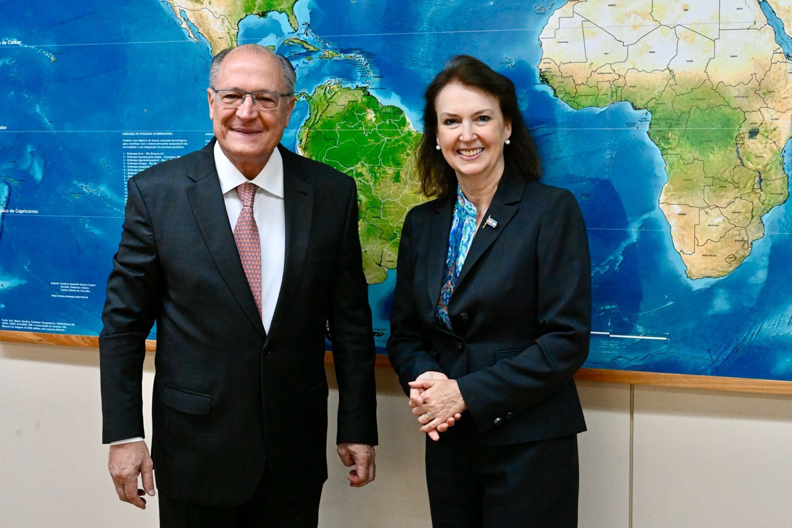 Alckmin exalta “ótima conversa” com chanceler do governo Milei: “¡Ándale!”