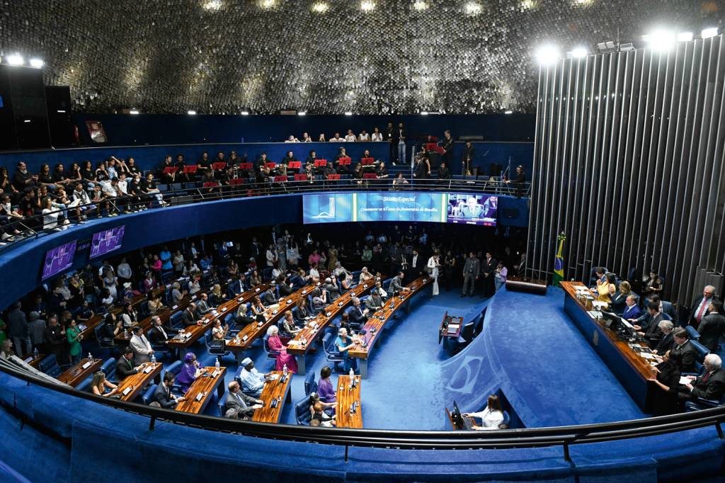 1—52832162027_5b3b76da8d_o.jpg ACORDO - Senado: impostos e benesses para os parlamentares e o governo