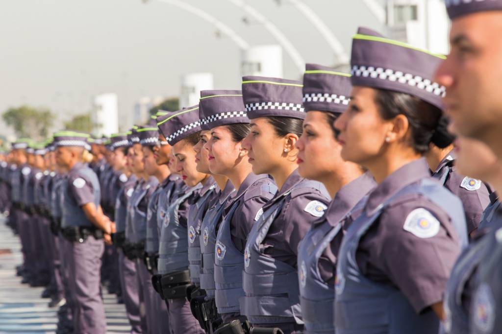 2D-(2)-13889872690_3ffb689d7a_o.jpg PARIDADE - Mulheres na PM: ministro barrou concursos com limite de vagas