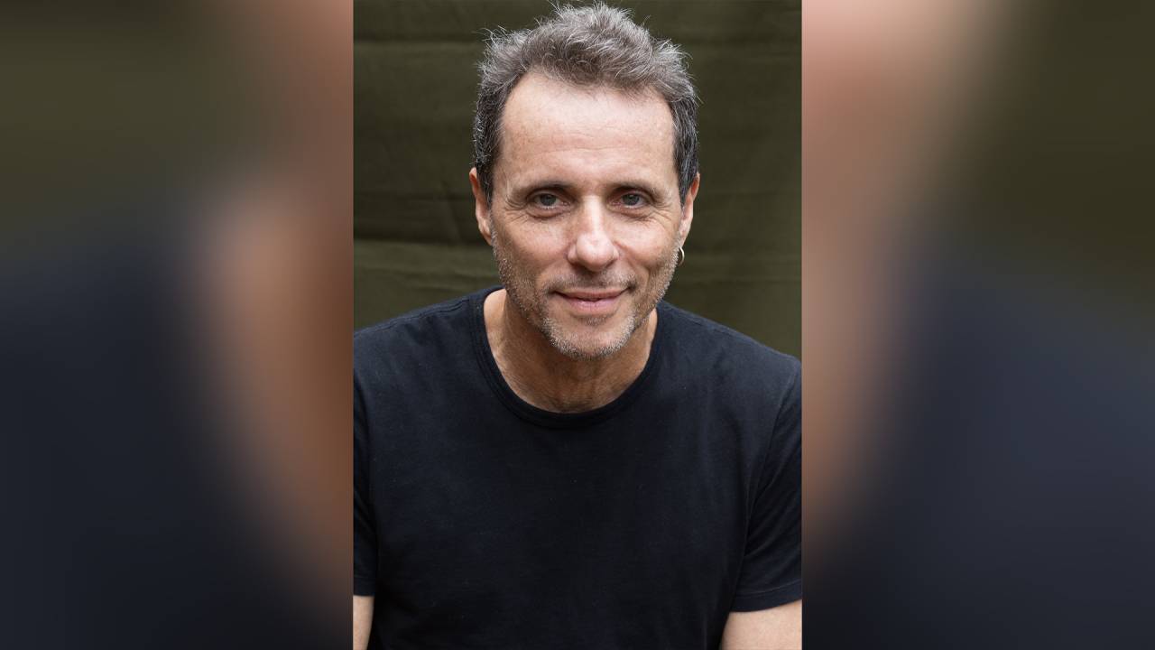 ROCK E LITERATURA - O músico: “Um romance pode ser tudo, menos chato”