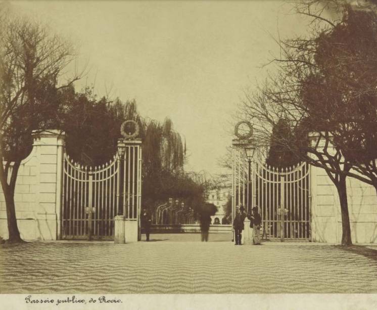 Registro mostra o Passeio Público de Portugal, paisagem que deu lugar a Avenida da Liberdade -